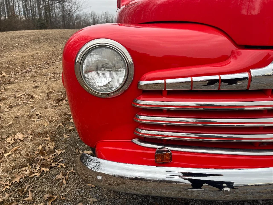 1946 Ford Standard & Deluxe & Super Deluxe - Image 28 of 31