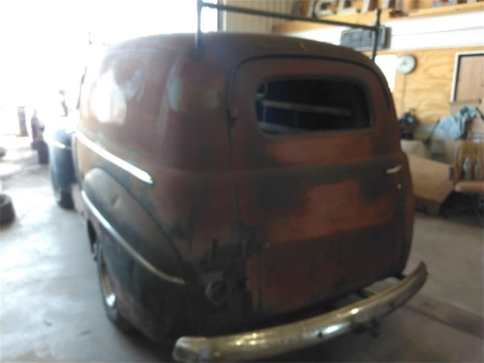 1946 Ford Standard & Deluxe & Super Deluxe - Image 4 of 23