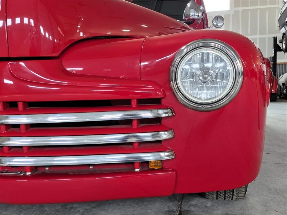 1946 Ford Standard & Deluxe & Super Deluxe - Image 20 of 31