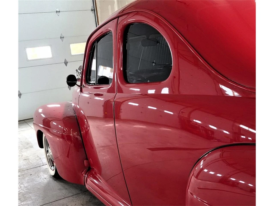 1946 Ford Standard & Deluxe & Super Deluxe - Image 24 of 31