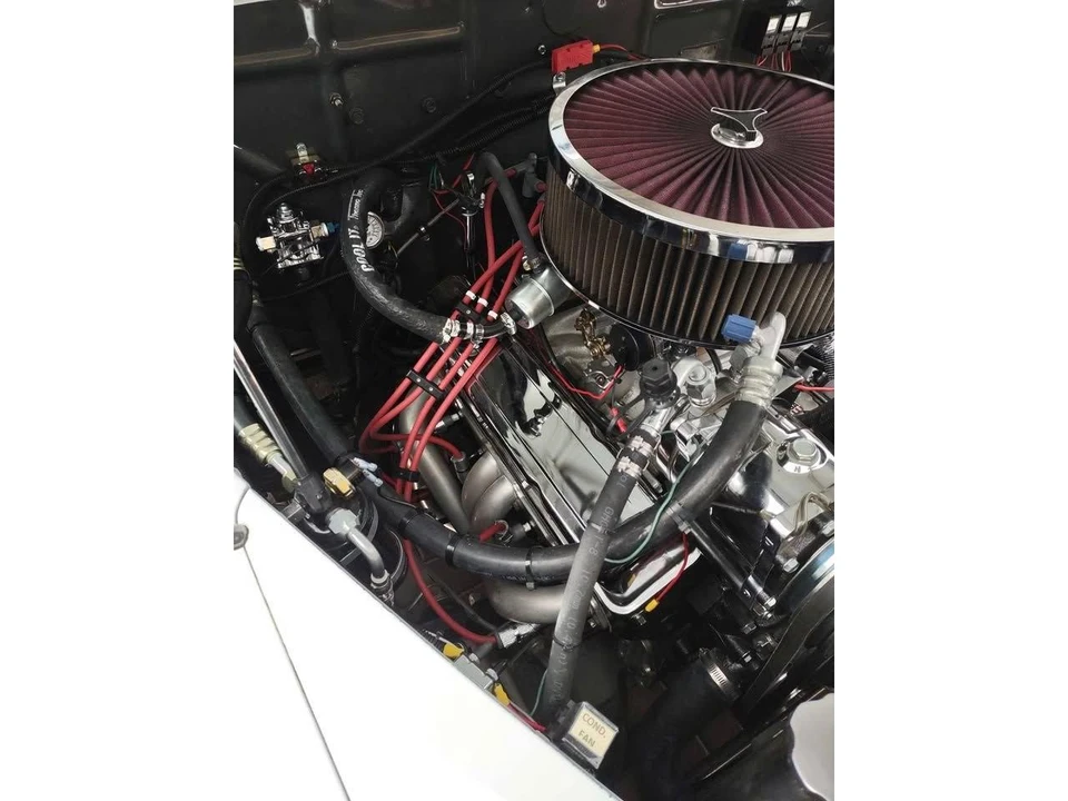 1946 Ford Standard & Deluxe & Super Deluxe - Image 12 of 18