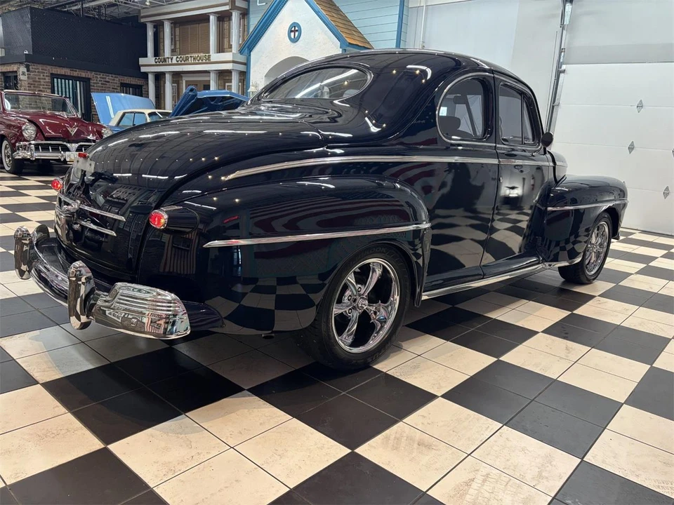 1946 Ford Standard & Deluxe & Super Deluxe - Image 3 of 31