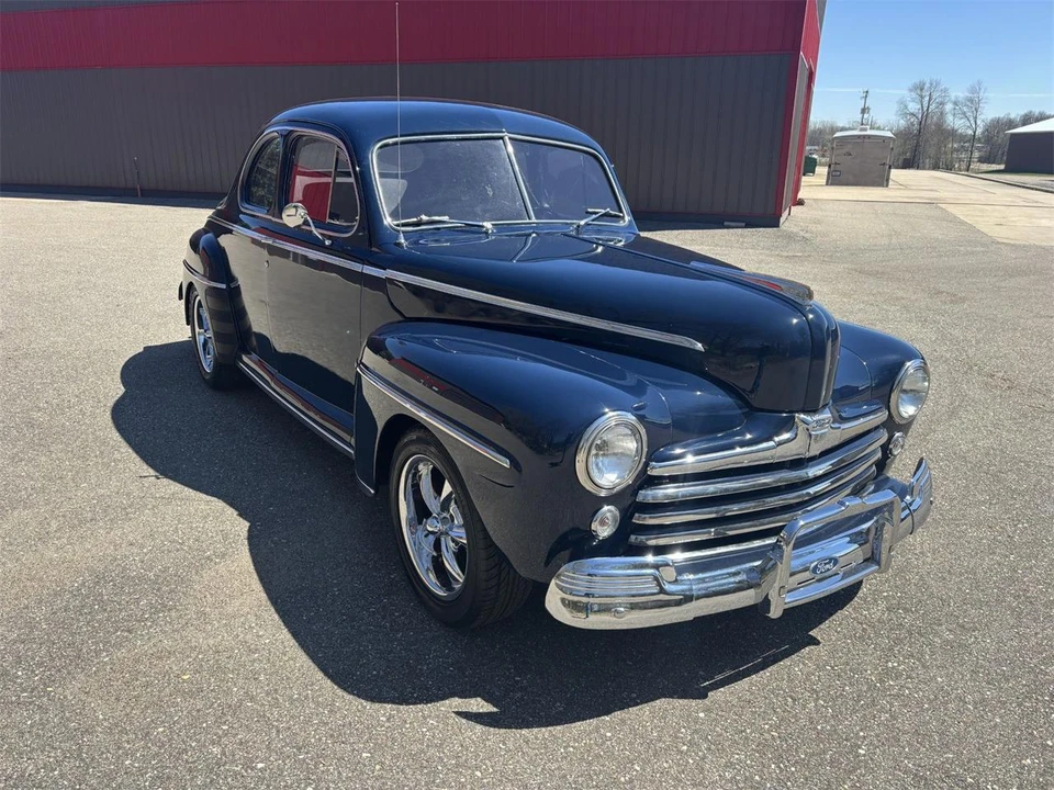 1946 Ford Standard & Deluxe & Super Deluxe - Image 7 of 31