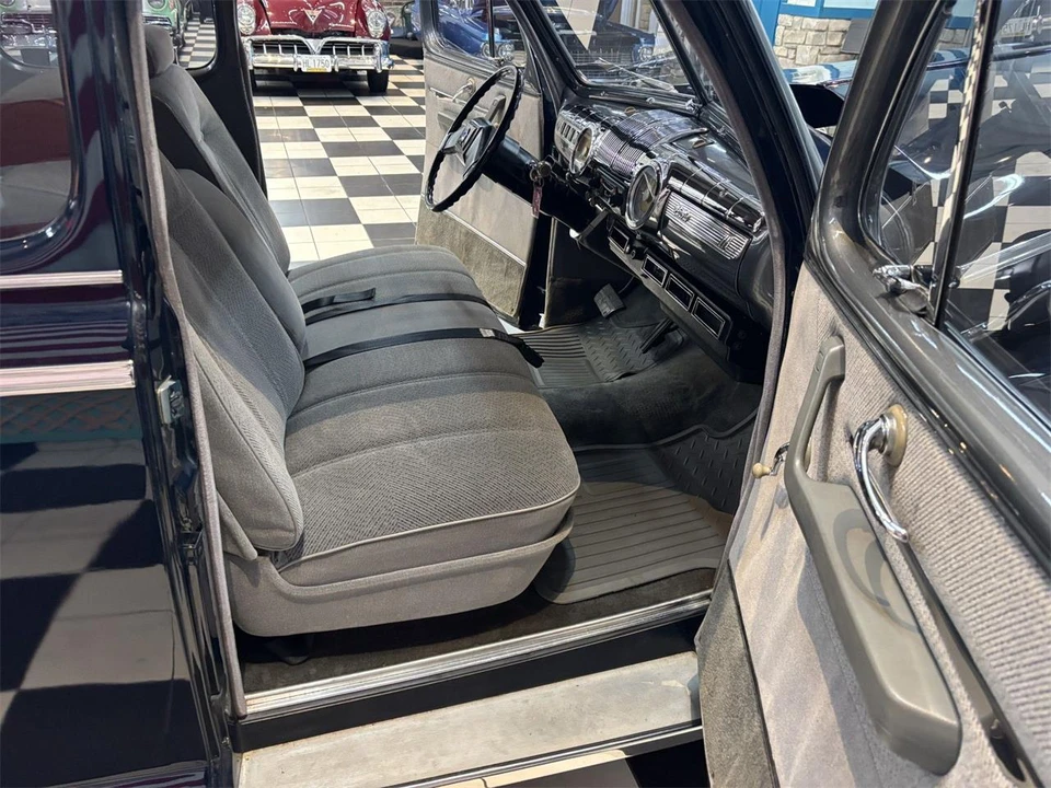 1946 Ford Standard & Deluxe & Super Deluxe - Image 26 of 31