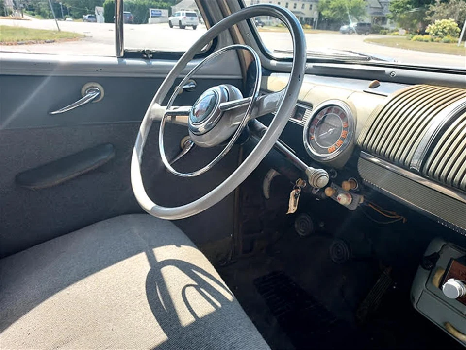 1946 Ford Standard & Deluxe & Super Deluxe - Image 5 of 6