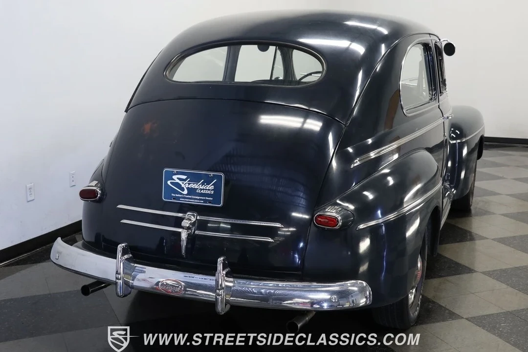1946 Ford Standard & Deluxe & Super Deluxe - Image 10 of 21