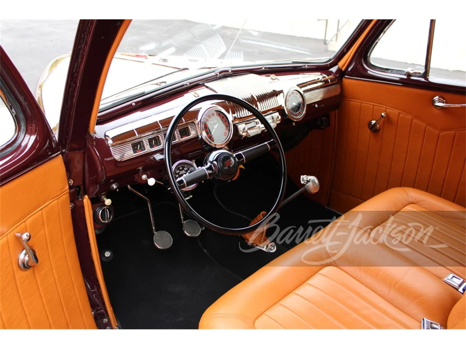 1946 Ford Standard & Deluxe & Super Deluxe - Image 4 of 5
