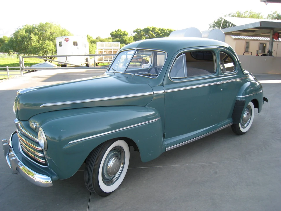 1946 Ford Standard & Deluxe & Super Deluxe - Image 14 of 31