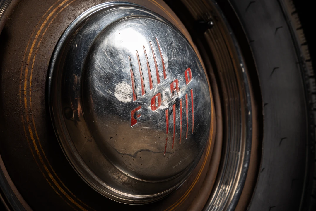 1946 Ford Standard & Deluxe & Super Deluxe - Image 21 of 31
