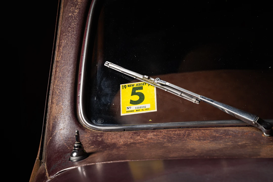 1946 Ford Standard & Deluxe & Super Deluxe - Image 19 of 31