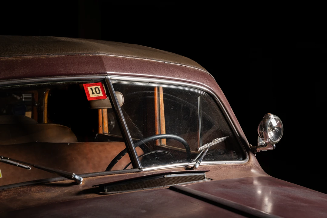 1946 Ford Standard & Deluxe & Super Deluxe - Image 30 of 31