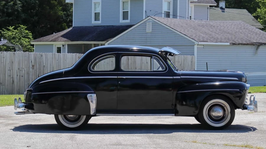 1946 Ford Standard & Deluxe & Super Deluxe - Image 8 of 16