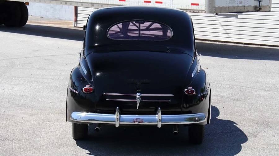 1946 Ford Standard & Deluxe & Super Deluxe - Image 14 of 16