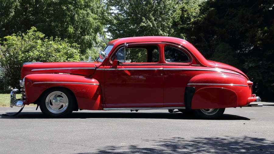1946 Ford Standard & Deluxe & Super Deluxe - Image 2 of 14