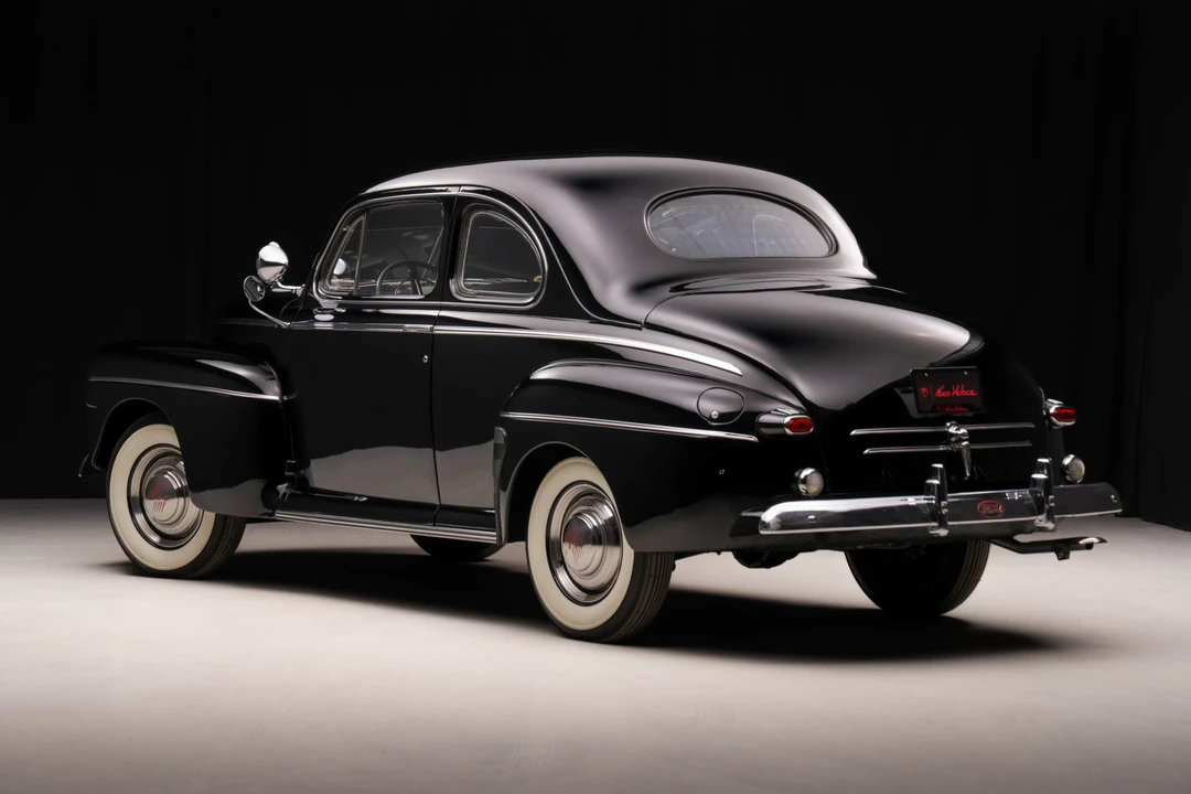 1946 Ford Standard & Deluxe & Super Deluxe - Image 8 of 31