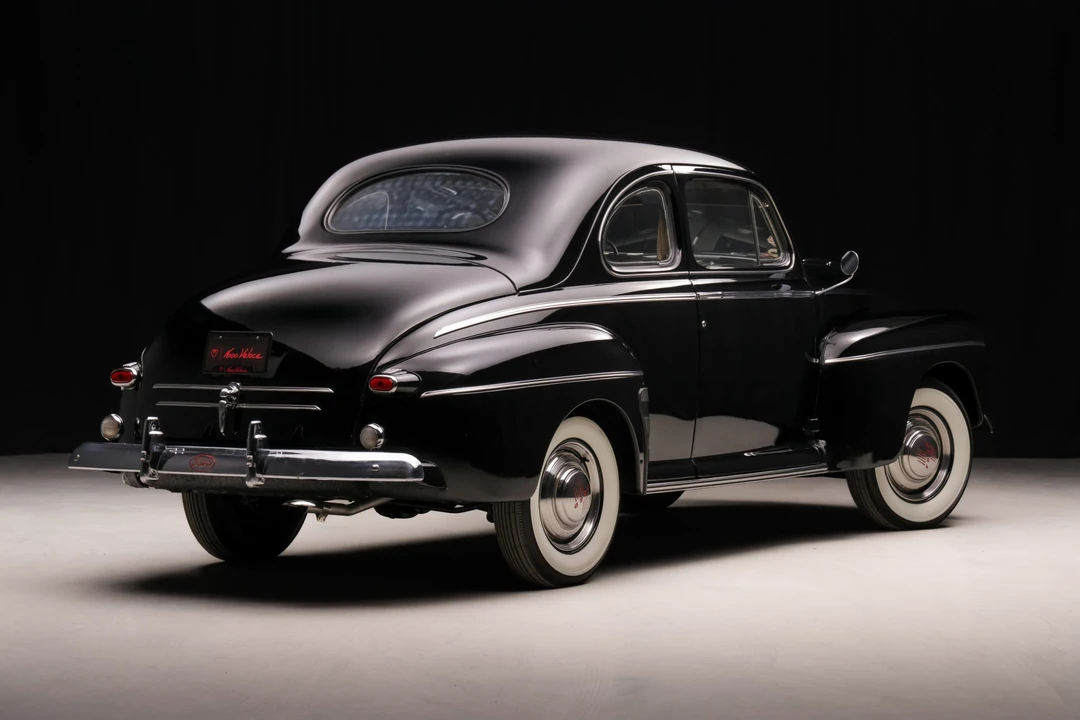 1946 Ford Standard & Deluxe & Super Deluxe - Image 10 of 31