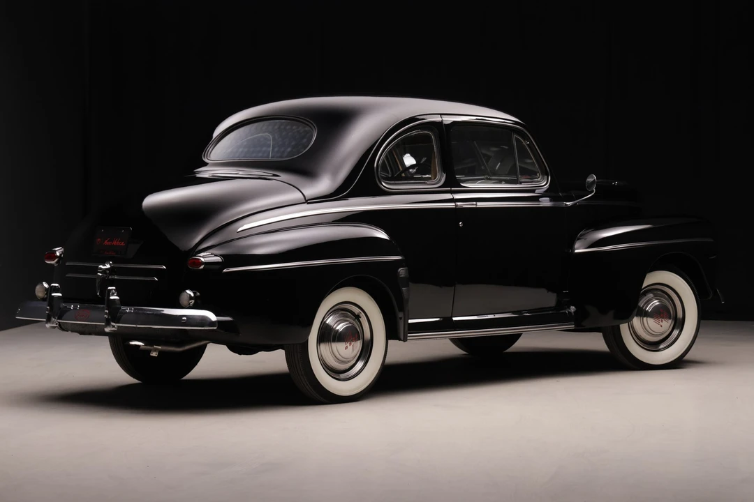1946 Ford Standard & Deluxe & Super Deluxe - Image 11 of 31