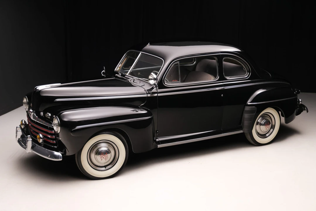 1946 Ford Standard & Deluxe & Super Deluxe - Image 3 of 31
