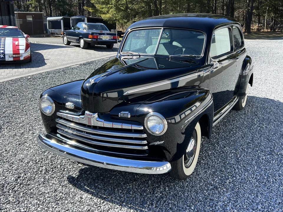 1946 Ford Standard & Deluxe & Super Deluxe - Image 4 of 31