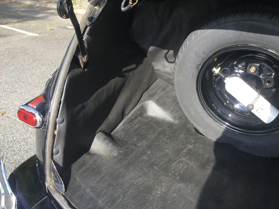 1946 Ford Standard & Deluxe & Super Deluxe - Image 28 of 31