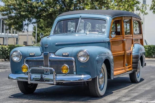 1946 Ford Super Deluxe Woodie Station Wagon