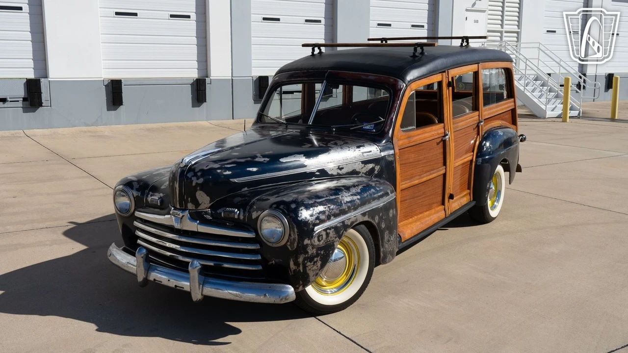 1946 Ford Standard & Deluxe & Super Deluxe - Image 3 of 12