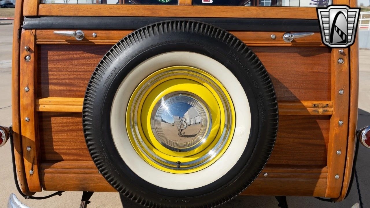 1946 Ford Standard & Deluxe & Super Deluxe - Image 12 of 21