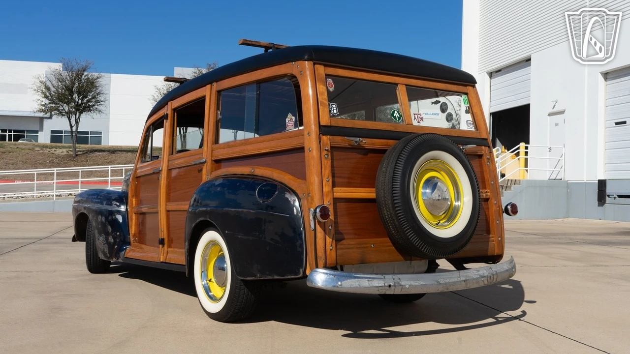 1946 Ford Standard & Deluxe & Super Deluxe - Image 11 of 12