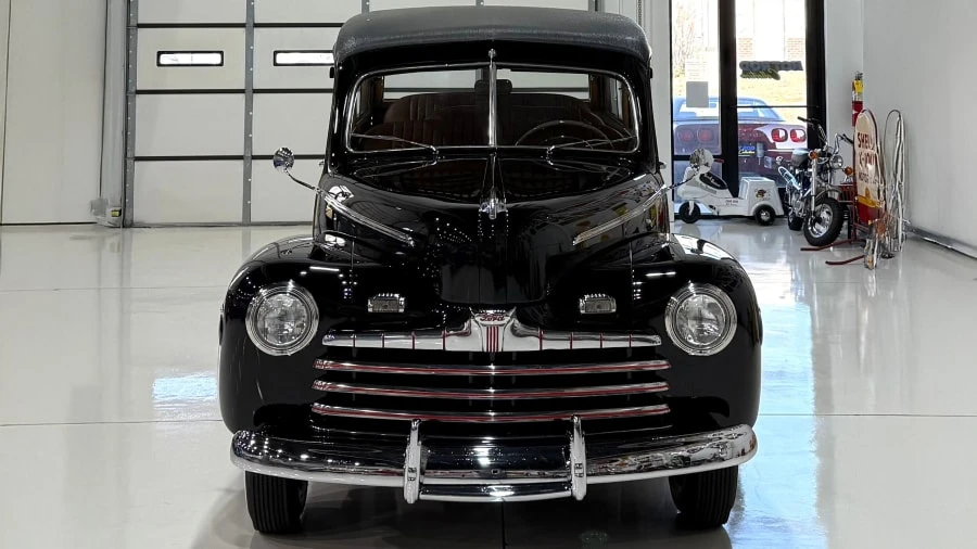 1946 Ford Standard & Deluxe & Super Deluxe - Image 4 of 14