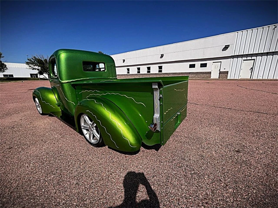 1946 Ford Pickup (1940-1947) - Image 25 of 31