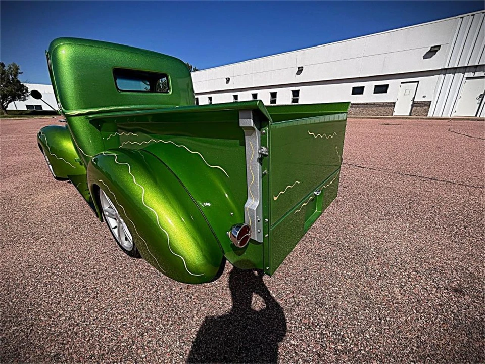 1946 Ford Pickup (1940-1947) - Image 26 of 31