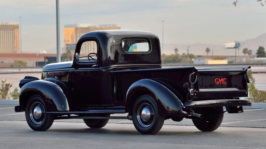 1946 GMC E-Series - Image 13 of 26