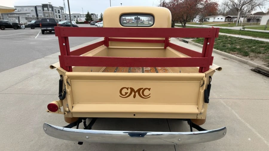 1946 GMC E-Series - Image 5 of 24