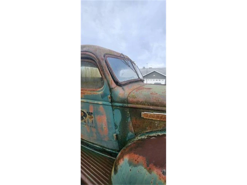 1946 GMC E-Series - Image 3 of 18