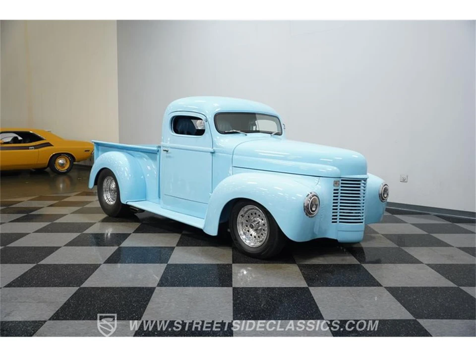 1946 International - Image 14 of 31