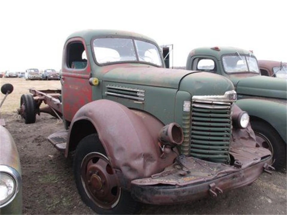 1946 International - Image 2 of 8
