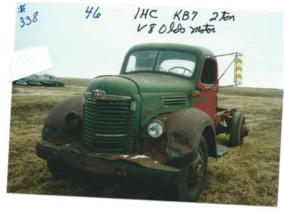 1946 International - Image 8 of 8