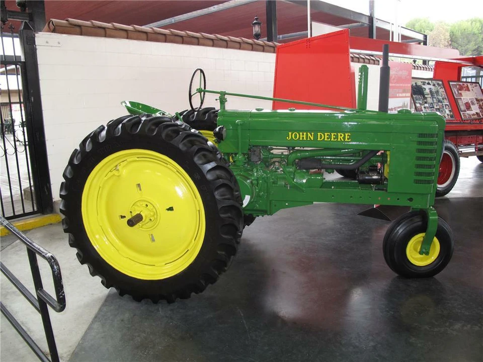 1946 John Deere - Image 5 of 5