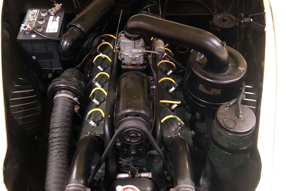 1946 Lincoln Continental 1st Gen - Image 3 of 6