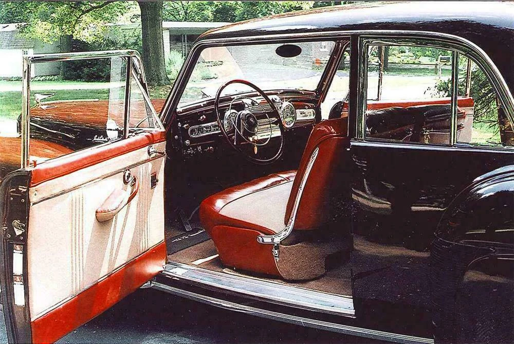 1946 Lincoln Continental 1st Gen - Image 4 of 4