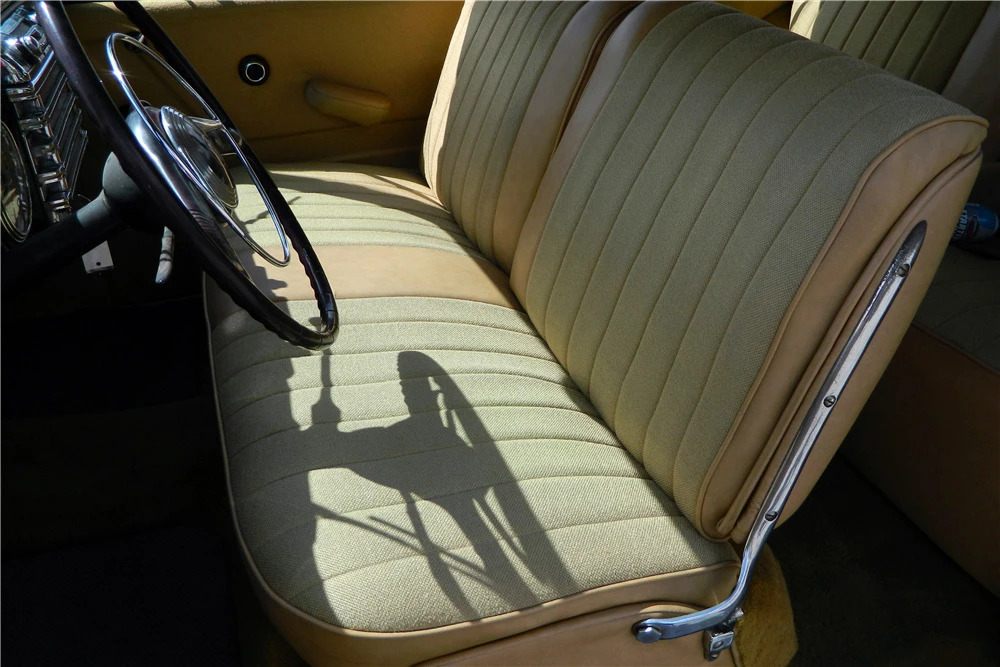1946 Lincoln Continental 1st Gen - Image 3 of 6