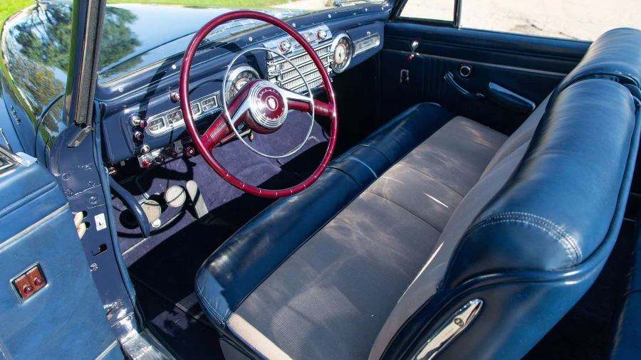 1946 Lincoln Continental 1st Gen - Image 4 of 20