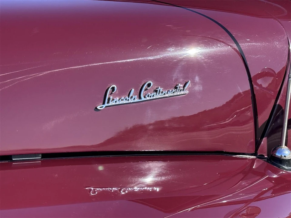 1946 Lincoln Continental 1st Gen - Image 21 of 31