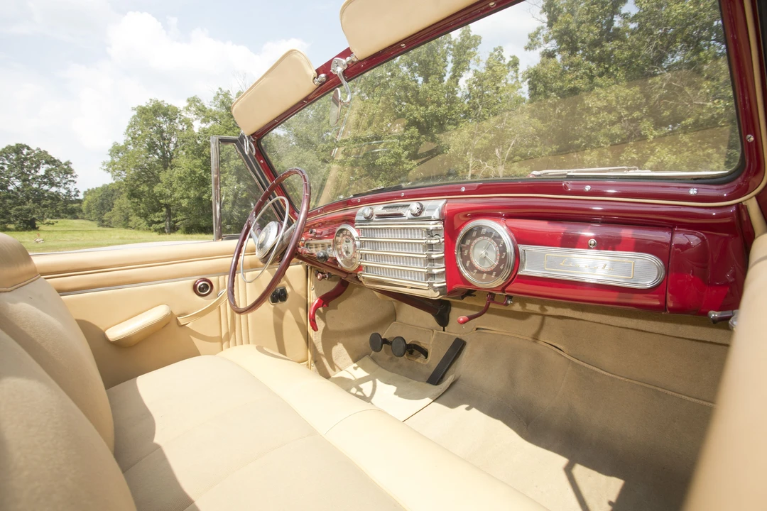 1946 Lincoln Continental 1st Gen - Image 15 of 30