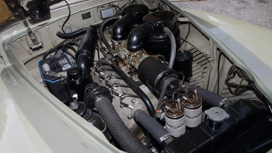 1946 Lincoln Continental 1st Gen - Image 14 of 15