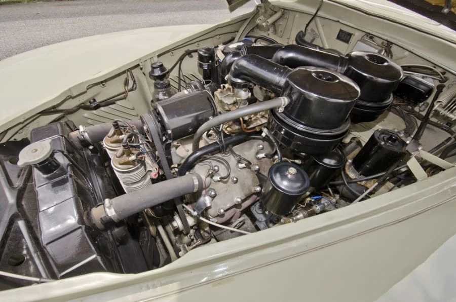 1946 Lincoln Continental 1st Gen - Image 9 of 12