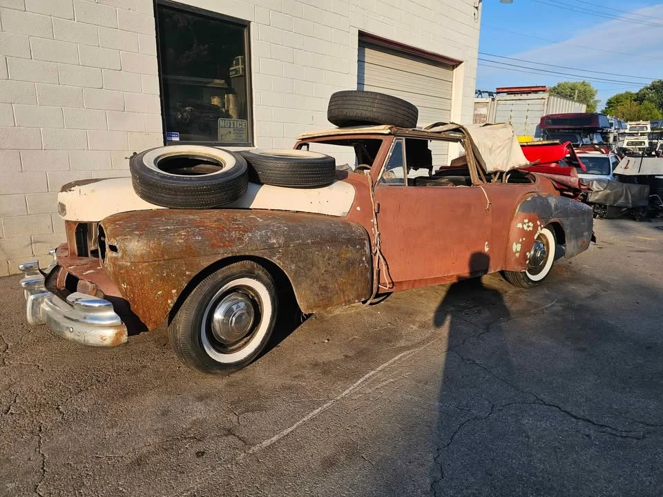 1946 Lincoln Continental 1st Gen - Image 8 of 9