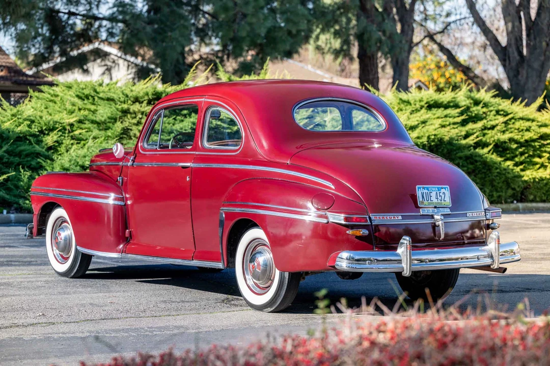 1946 Mercury Eight - Image 5 of 31