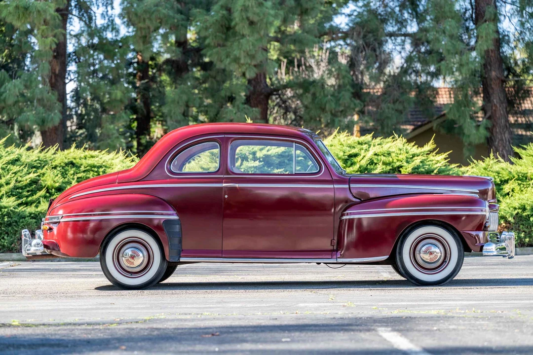 1946 Mercury Eight - Image 8 of 31