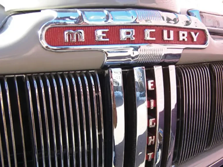 1946 Mercury Eight - Image 5 of 10